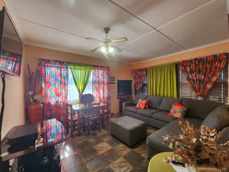 3 Bedroom Property for Sale in Delvillepark Western Cape